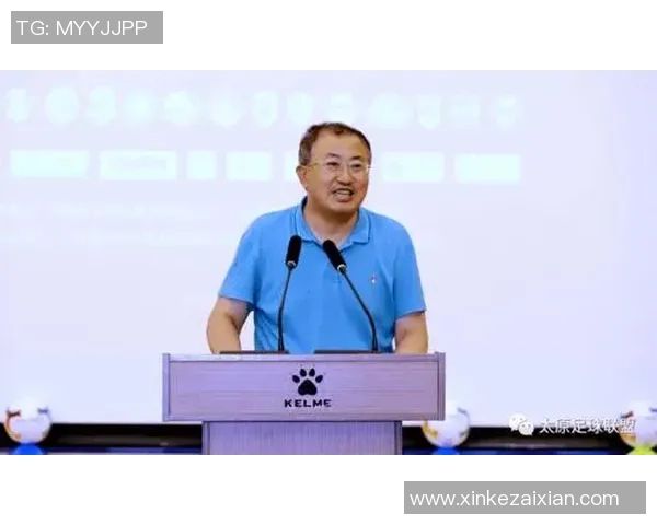 重庆足球队的蜕变之路全国锦标赛特别报道展现新风貌与未来希望